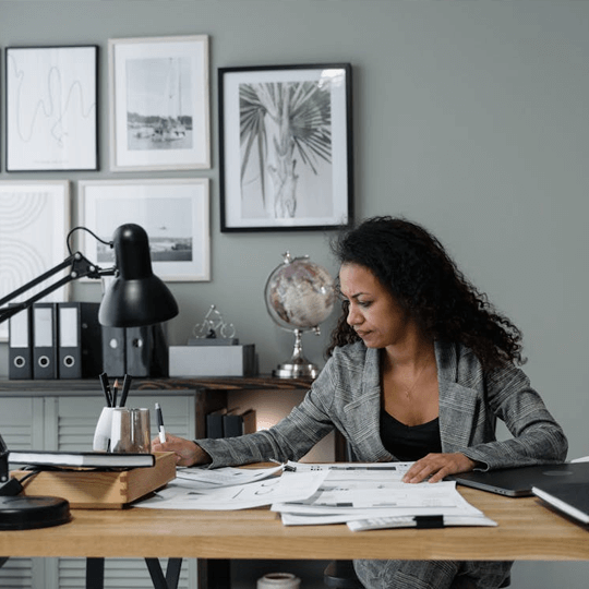 Éminent Caporyx - Équipe d'experts en crypto-monnaies